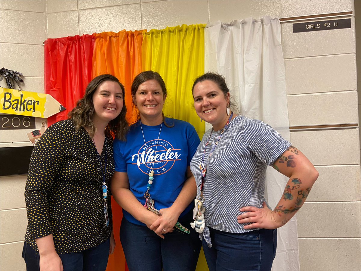 MsBurnsCrew's tweet photo. Excited for the start of our co-teaching adventures! #CoTeachingPilot #FullInclusion #WeAreJCPS @JCPSKY @WheelerElem @JCPS_ECEChief @JCPSSuper @CoachMeredith https://t.co/JgMwF8UMzL