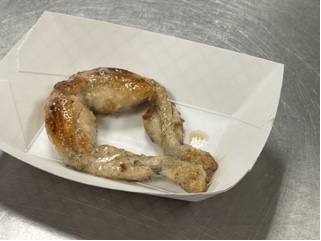 PeoriaCTE's tweet photo. Nothing says welcome back to school like Advanced Culinary @CentennialCuli1 cooking up frog legs! πΈ#CTEworks #PeoriaUnified #PUSD11 #Culinary https://t.co/M6CVopp9HE