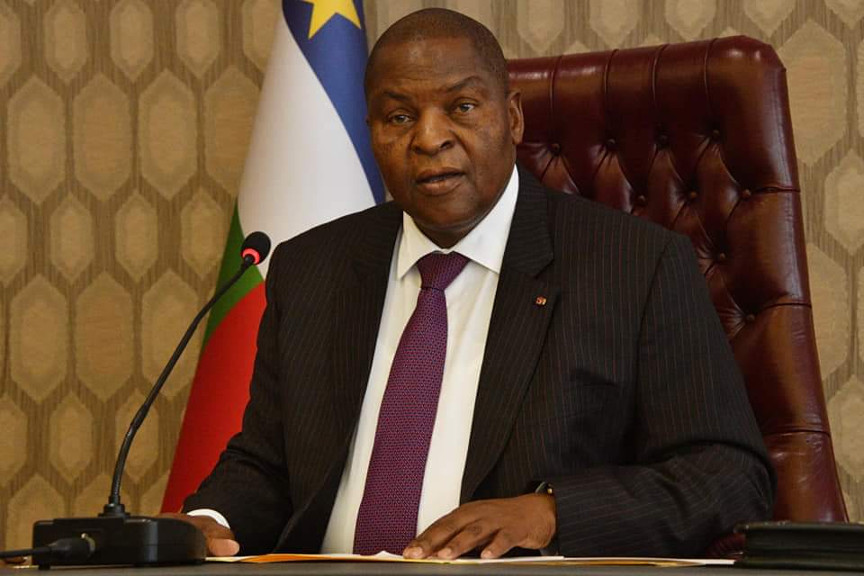 euddamanzi's tweet photo. #Détermination
Seul contre tous, incompris mais toujours combattif, le Pr Faustin Archange Touadéra se livre à une bataille sans fin pour le bien être des centrafricains. Soutenons sa politique pour aller de l'avant et laissons à part ces critiques anodines. https://t.co/9WZ8v9axJ2