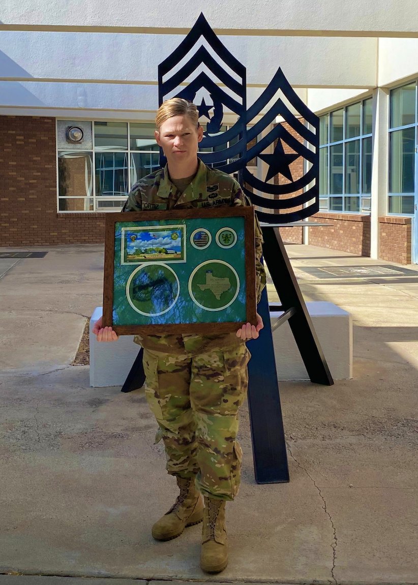jjortizjr63's tweet photo. Today we recognized SFC Ortiz for her contributions to the mission's success at the NCOLCoE-NCOPDD. She is an outstanding NCO and will be missed. She assumes a vital role as the Sexual Assault Response Coordinator (SARC)  at The NCOLCoE, and we wish her continued success. https://t.co/9kwk17WnZG