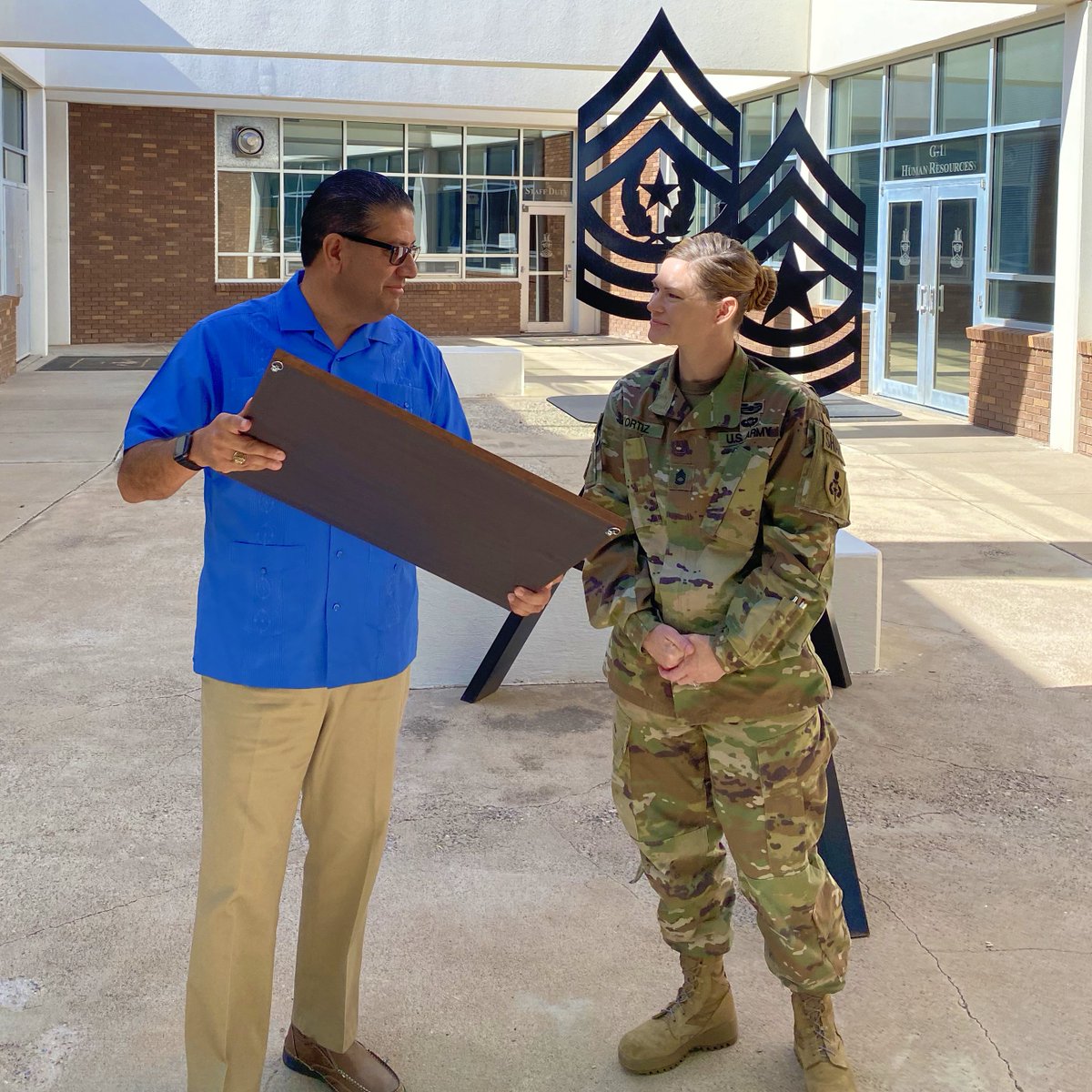 jjortizjr63's tweet photo. Today we recognized SFC Ortiz for her contributions to the mission's success at the NCOLCoE-NCOPDD. She is an outstanding NCO and will be missed. She assumes a vital role as the Sexual Assault Response Coordinator (SARC)  at The NCOLCoE, and we wish her continued success. https://t.co/9kwk17WnZG