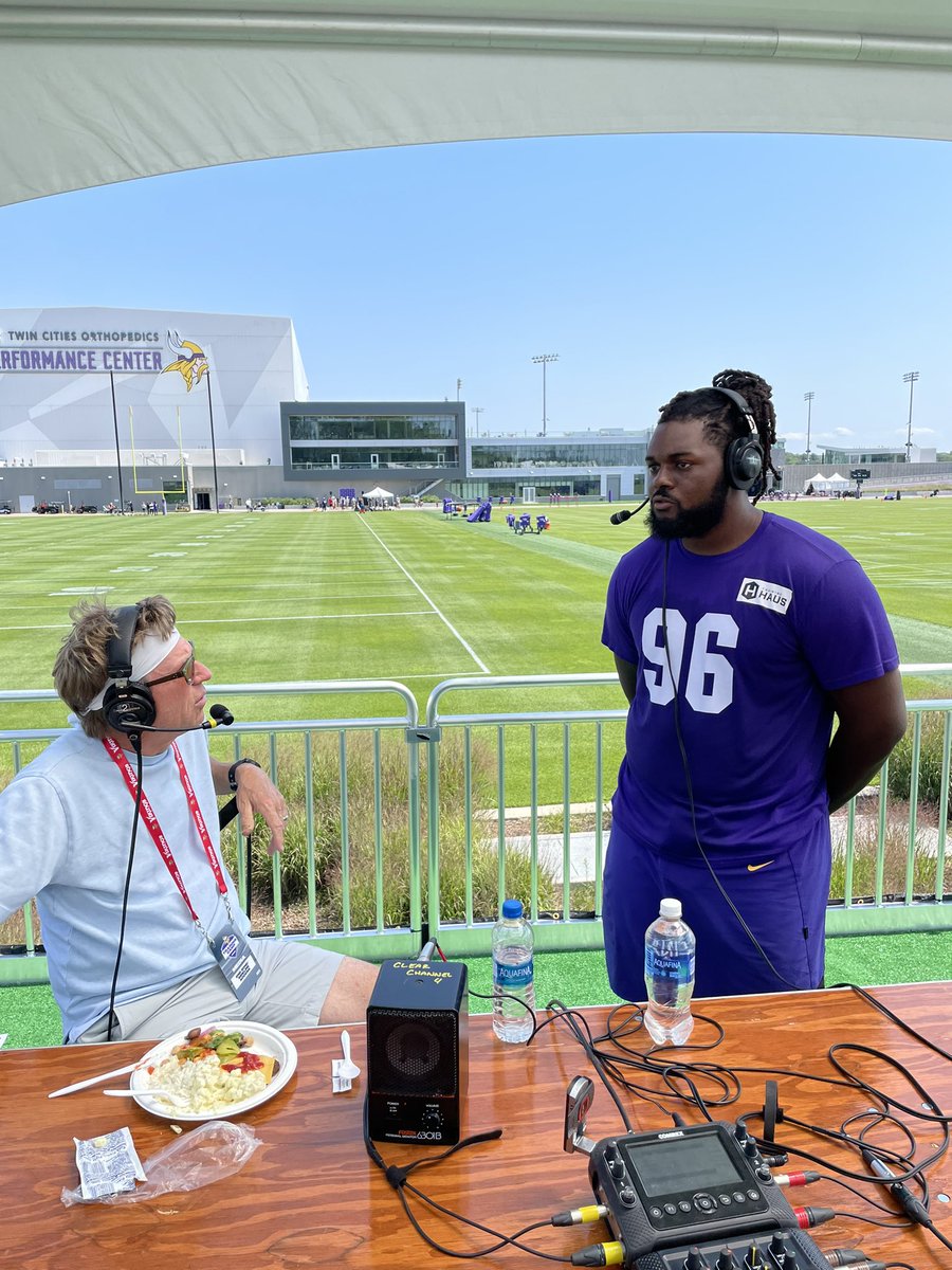 Proof that we had Armon Watts on and proof that <a href="/CommonManKFAN/">Dan Cole</a> eats while on the air