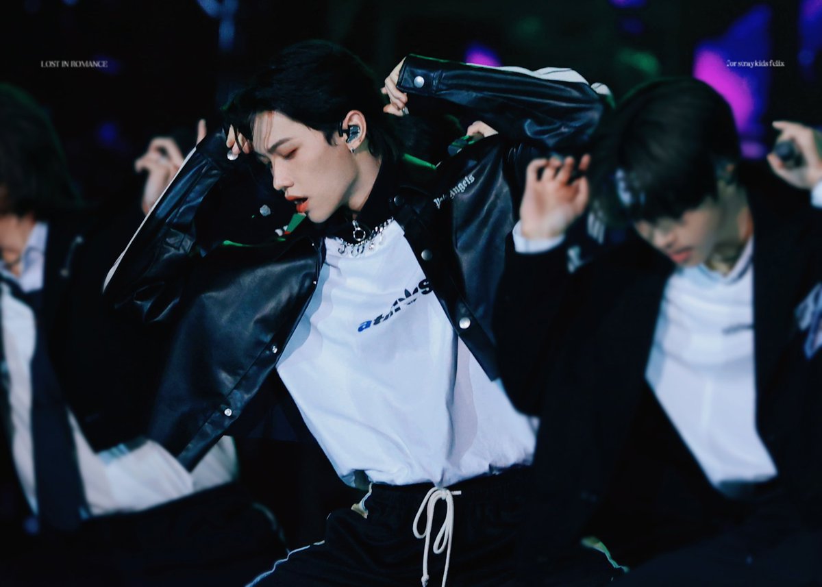 lost_inromance's tweet photo. 220801 💙
#필릭스 #스트레이키즈 #felix #straykids https://t.co/lSUtOR2vVp