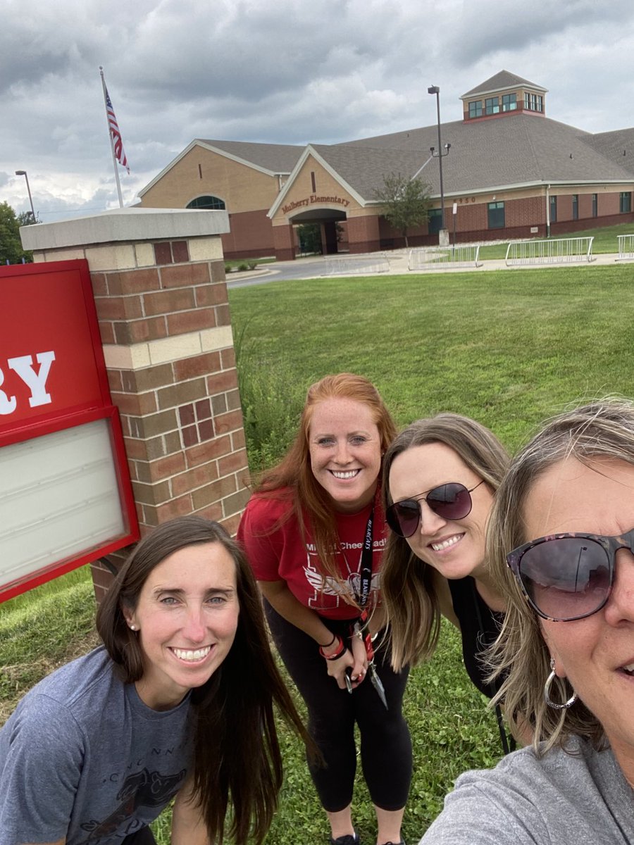 HeidiHuffer's tweet image. Looking forward to a rock and roll school year!
#Tuneinto Success #MLBallstars