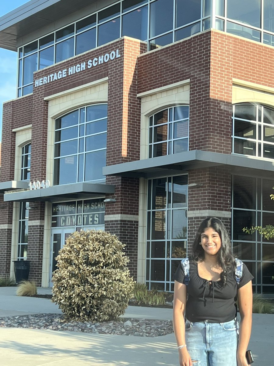 GopalPonangi's tweet photo. Happy First Dat of School Aneesha. Wishing you a great year of learning, friendships and experiences!!! @HHSCoyotes #ourFISDstory #FISDfirstDay #FISDmadetoshine https://t.co/tMytlY67em