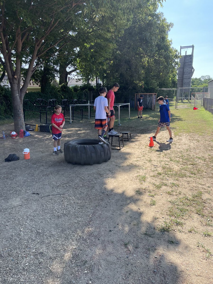 NextLevelRunNJ's tweet photo. Day 3 was a fun day all around and the start of our team competition.  After morning circuits kids competed in the always favorite water balloon toss and relays. https://t.co/azIYDM4Xau