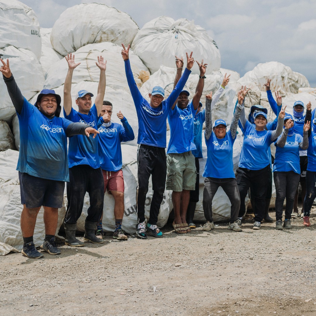 4ocean's tweet photo. 4ocean Guatemala hit 2 million pounds pulled!

This achievement comes just three months after reaching their first million pound milestone.

Help us celebrate by dropping a 🌊 emoji in the comments! https://t.co/gX00Jxa9sd