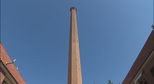 CanalTerrassa's tweet image. 🔘🏭(capítol 2/12) | REPORTATGE especial #xemeneies. Testimonis d’un passat industrial a #Terrassa, amb @santirius
 
👉Avui: la Tintoreria Llanera

▶️terrassadigital.cat/testimonis-dun… #patrimoniIndustrial #laciutatdelfum