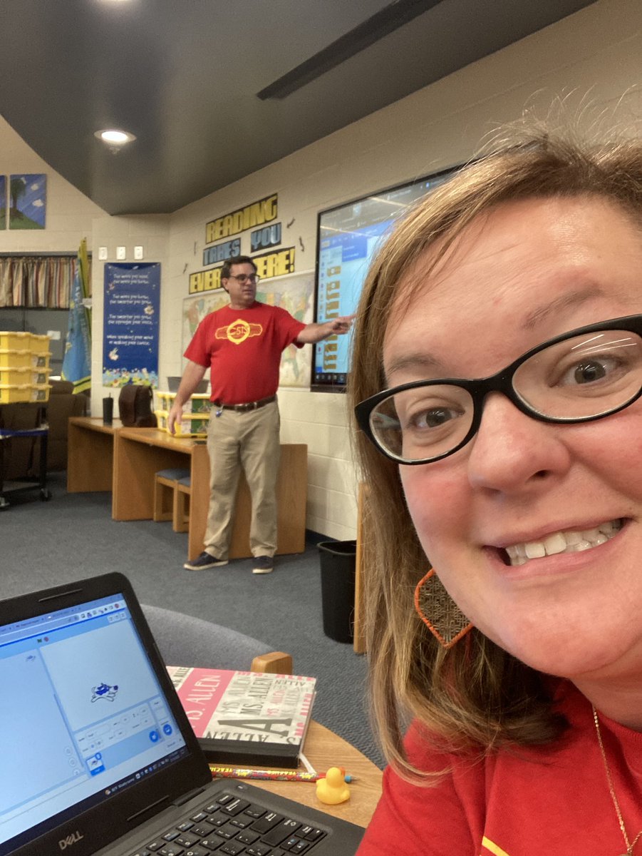 counselormallen's tweet image. Sandlapper’s counselor CAN code!  The Willy the Weather robot can predict the weather— rain or shine!
@HayhurstR2PE @Itecswick @SEstarsR2 #CSinSC #PremierStartsHere #premierSTARA