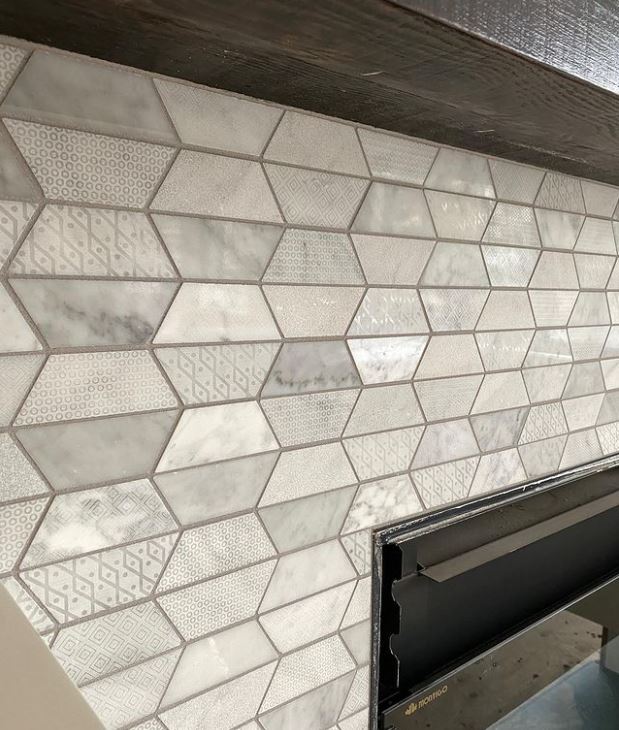 tilestonesource's tweet image. Forever making your fireplace tile dreams come true 💭🛏️ 

Product: Impression Marble
Shop Now: bit.ly/3bRg4mB
Credit: @gityyc