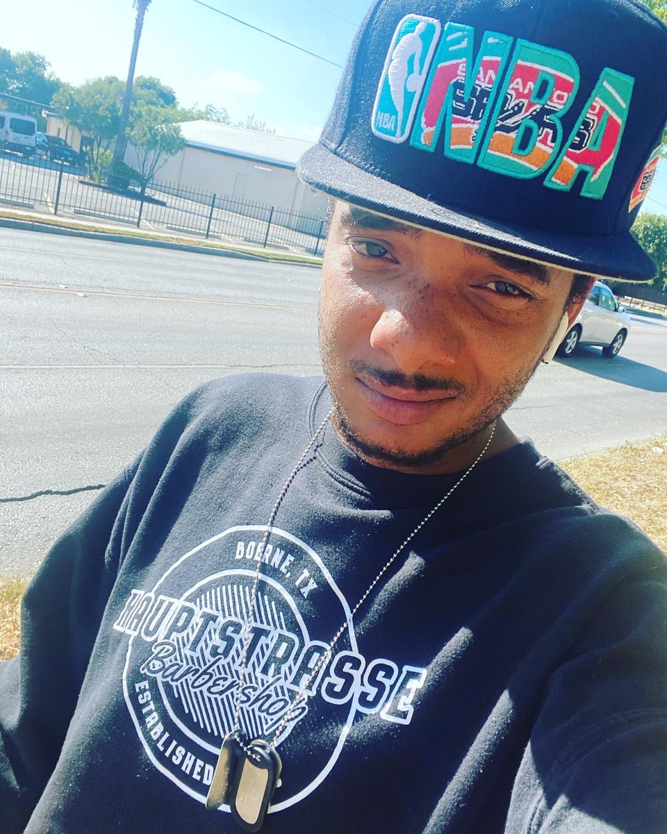 YoungNoiz93's tweet photo. It’s a beautiful day in the neighborhood…. Nigga try me i wish you would… I’m packin my .9 nigga don’t lose your mind… won’t you be my neighbor #mrzionsneighborhood #coffeewalk #sticktalk #gdshit #repyahood #throwitup #loudsndproud #wilinoutwednesdays https://t.co/pu9ceJYPEN