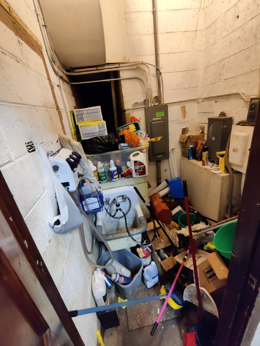 abcobb's tweet image. Today I cleaned and organized the supply closet at Oaks for the first time in probably a couple years

Before.                                After.