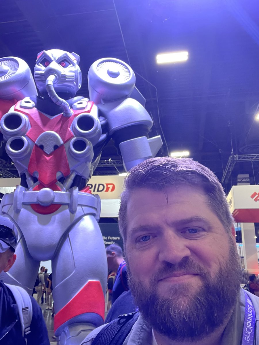 johnbullough's tweet photo. #Crowdstrike https://t.co/SFccE5hhGf