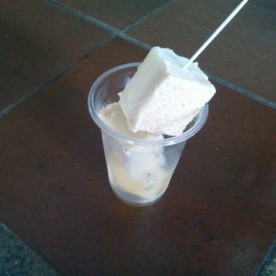 SoyDeMeridaVe's tweet image. Probaste alguna vez los helados en forma de cubitos en Milla? 🤤🍦

Regresaron!! En el mismo lugar de siempre (Esquina de la Plaza de Milla) 

Siguelos en Twitter ➡️ @posiclesdemilla