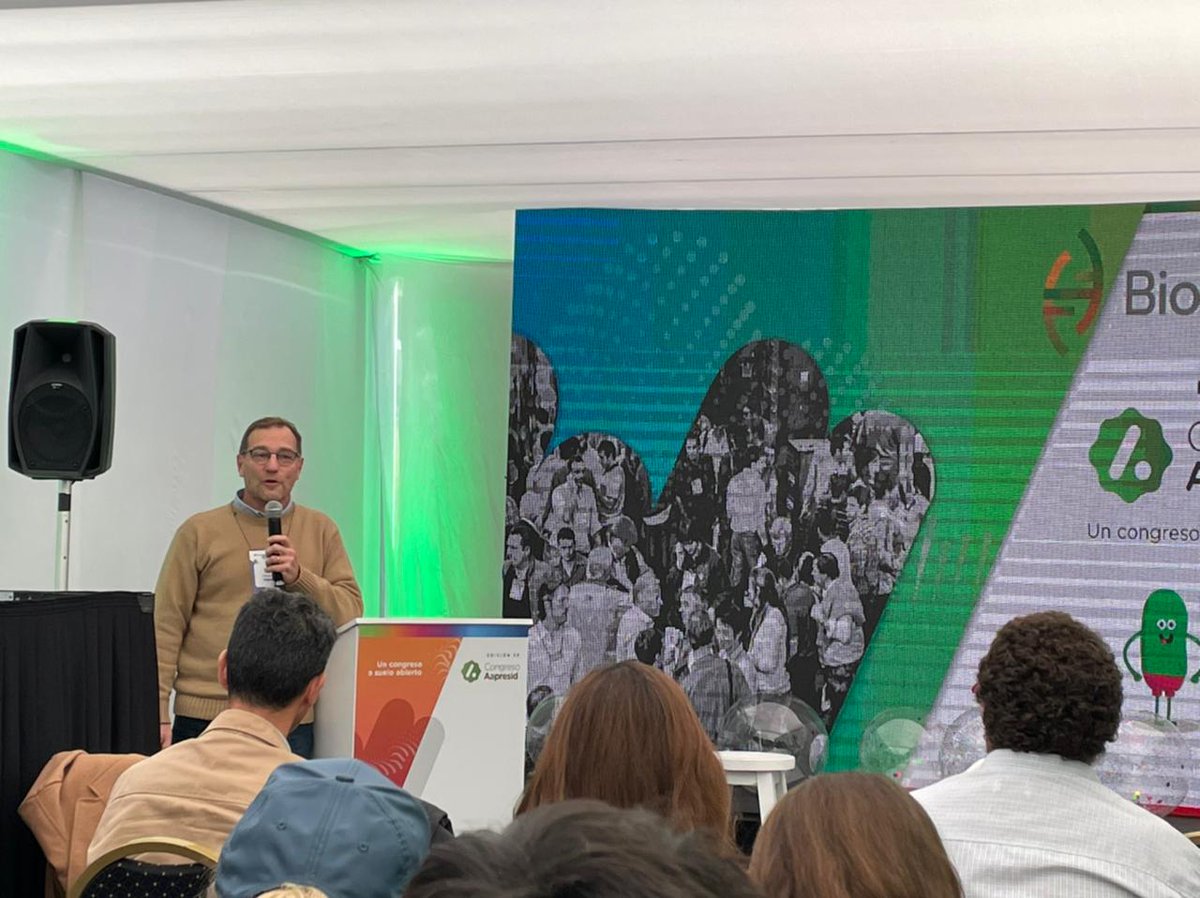 Representantes de empresas de nuestro portfolio participan del 30° Congreso de la Asociación Argentina de Productores en Siembra Directa (<a href="/aapresid/">Aapresid</a>)

<a href="/DonGustavoSosa/">Gustavo Sosa</a> <a href="/InbioarSAS/">INBIOAR S.A.S</a> <a href="/CARLOSP32723044/">CARLOS PEREZ</a> <a href="/bioheuris/">BioHeuris</a> 
#ciencia #aapresid #agro