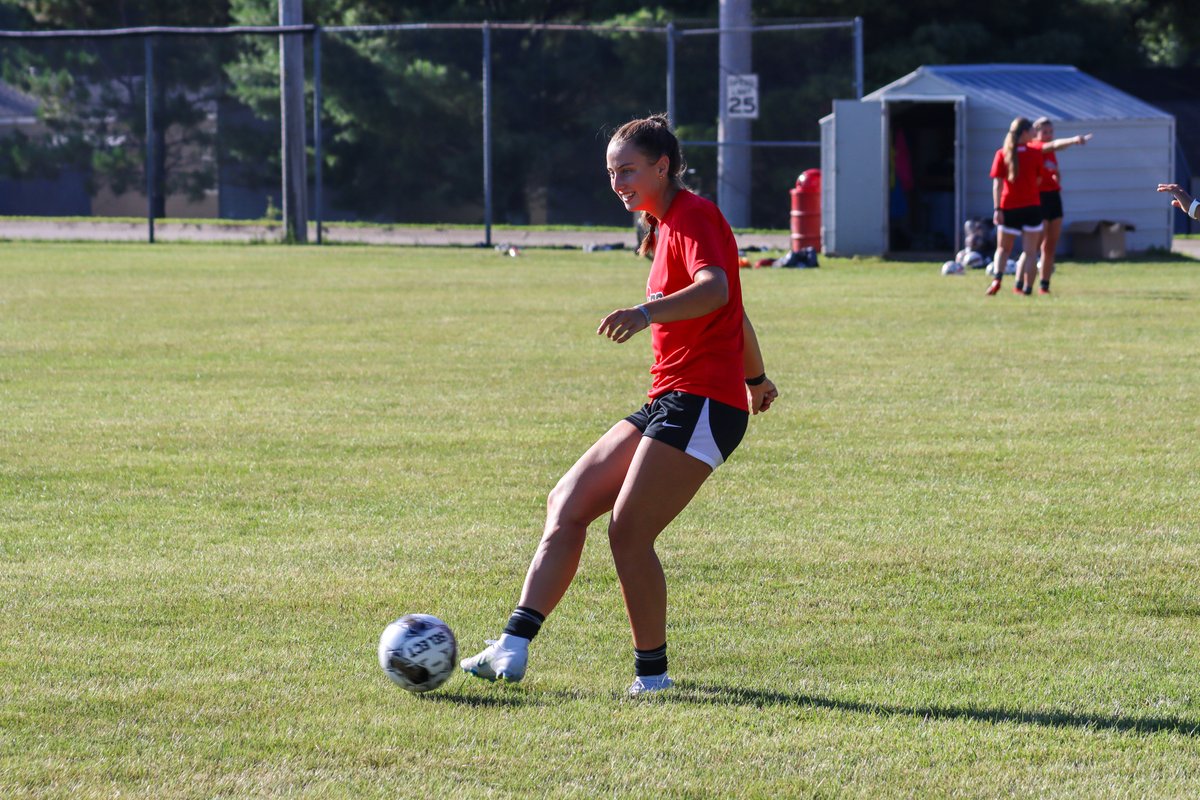 nwcraiders's tweet photo. ⚽️ Women's soccer fall camp is underway! Check out the gallery at the link below ⬇️

🖼️: https://t.co/H6wtx8Vrj7

#RaidersStandOut | @nwcwsoccer https://t.co/aO29KVtVW2