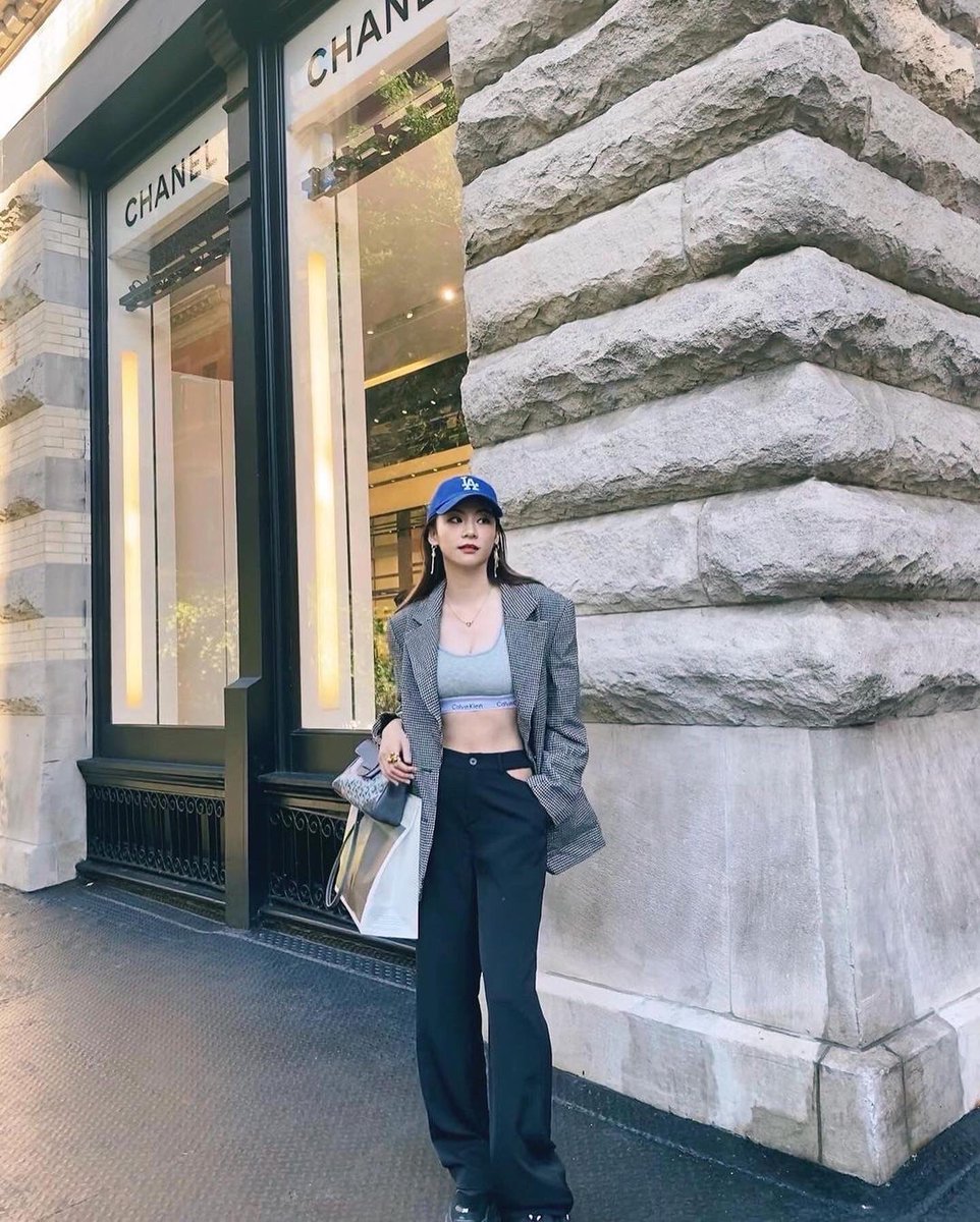 panqi92597447's tweet photo. Send a circle of friends to prove that I have been to Newbury Street.
#newyork #Boston #NewberStreet #Travel #Shopping #Food #Shopping #StreetShooting #Life #Mexico #LosAngeles #LasVegas#Work #Design #Meeting https://t.co/mM6i0aq5RF