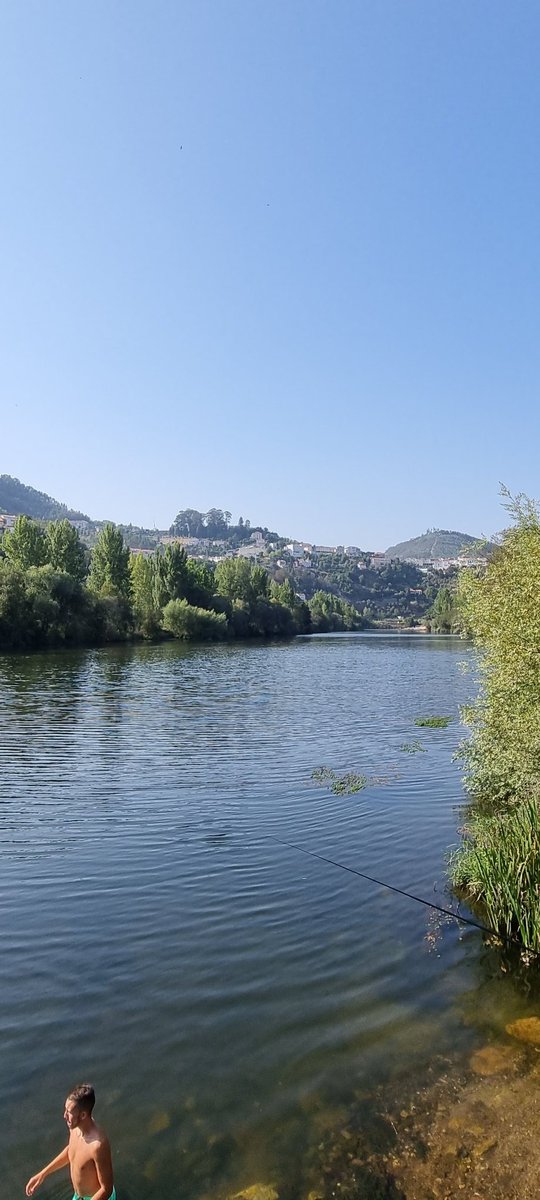 CharlotteWyman1's tweet photo. #SwimOffAt3 still going with our challenge. 18km kayaking along this amazing river in Portugal. And remembering #watersafety too. @KickOffAt3 @BlackSwimAssoc @RNLI π₯΅π£π£ββοΈπ£ββοΈπππ΅πΉ https://t.co/6EtZKa08oJ