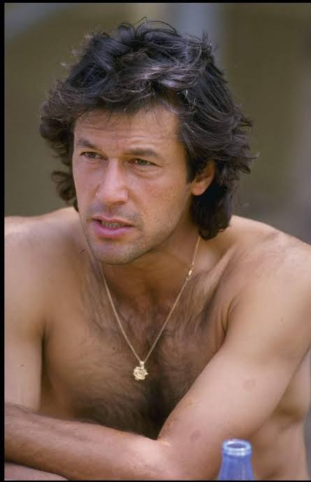 Haroon_5hahid's tweet photo. "Imran Khan apni shakal Dekho" - Maryam Aurangzeb https://t.co/93knNc6UXA