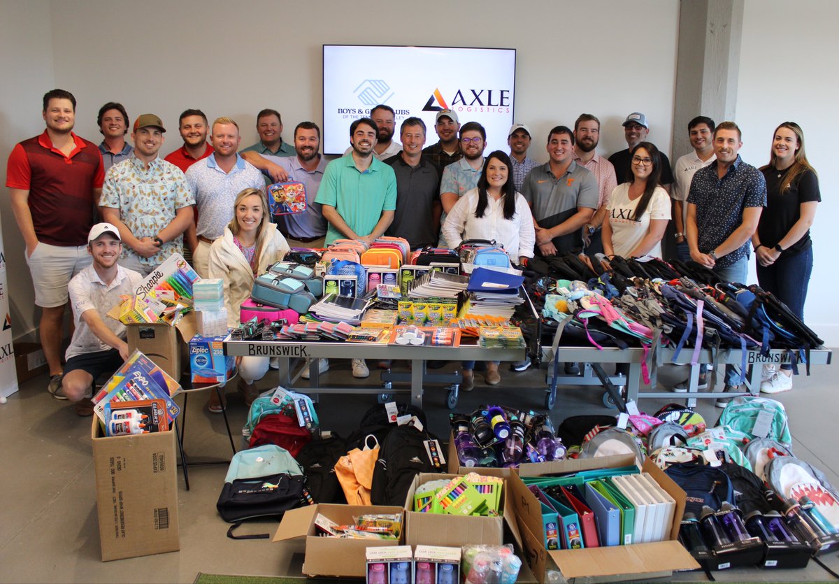 AxleLogistics's tweet photo. Our Axle team recently came together to help donate over $5000 worth of school supplies to @bgctnv. We love being a part of the Boys &amp; Girls Club’s mission to do whatever it takes to build great futures. Thank you to everyone who donated. 
We wish you all an school year! https://t.co/ZT8leTfm3o