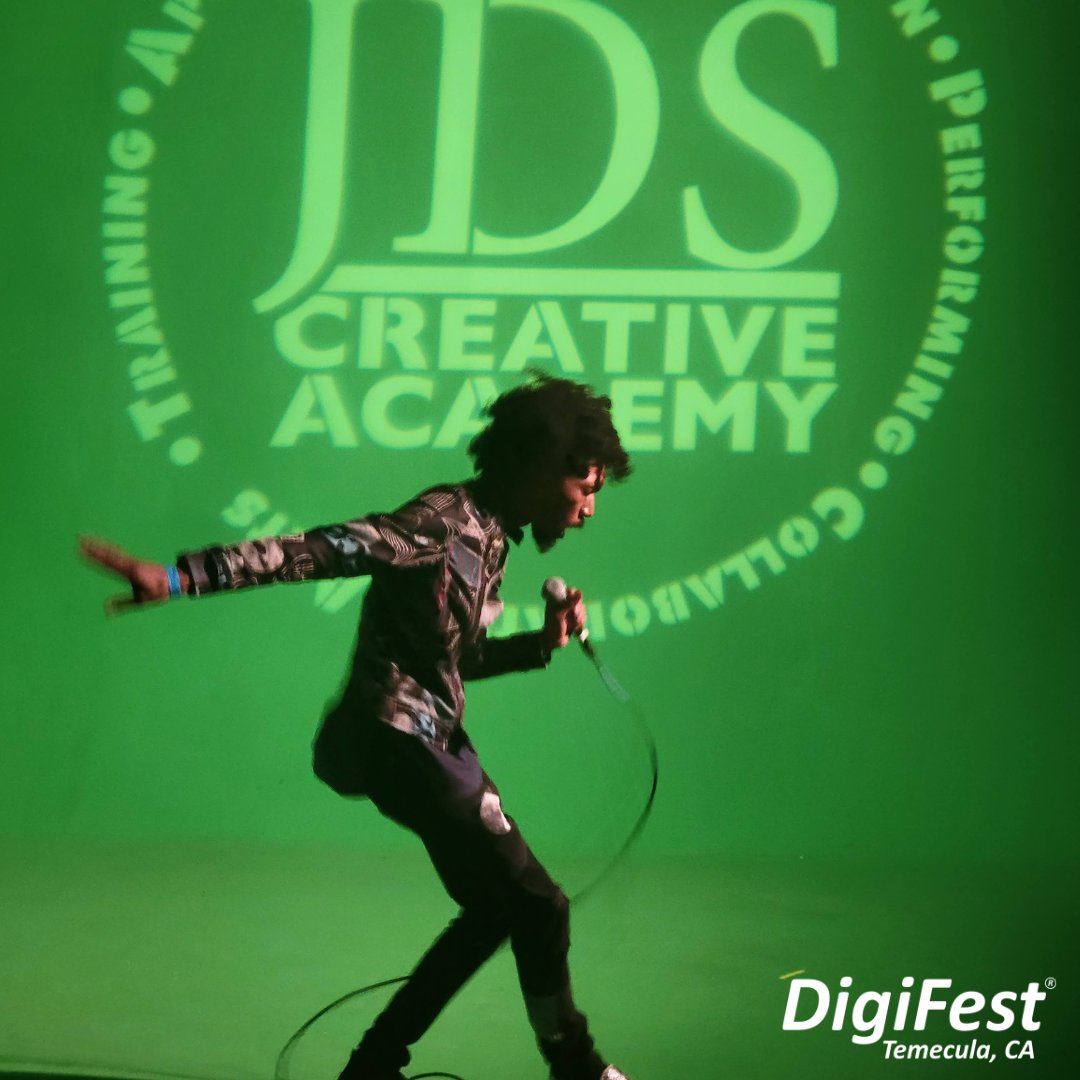 DigifestTemecu's tweet photo. We LOVE looking back on performance photos from #DigiFest22! Torin Floyd brought the house to their feet with his amazing performance! 👏

Our team still raves about this experience! We can’t wait to show you what #DigiFest2023 brings! https://t.co/X0TAX06usZ