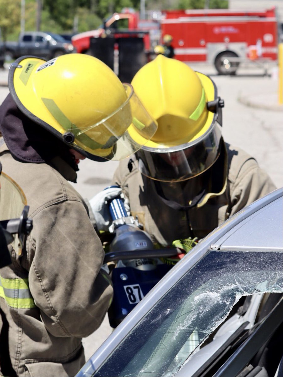 Sarnia Fire Rescue (@sarniafire) on Twitter photo It’s Day 3 of <a href="/SarniaFire/">Sarnia Fire Rescue</a> <a href="/LambtonCollege/">lambtoncollege</a> Camp FFIT. Today the campers are training on auto-extrication, forceable entry and going up 104’ in a tower truck. These participants are getting to experience things that most people never have, using the “Jaws of Life” is one example. It’s Day 3 of <a href="/SarniaFire/">Sarnia Fire Rescue</a> <a href="/LambtonCollege/">lambtoncollege</a> Camp FFIT. Today the campers are training on auto-extrication, forceable entry and going up 104’ in a tower truck. These participants are getting to experience things that most people never have, using the “Jaws of Life” is one example.