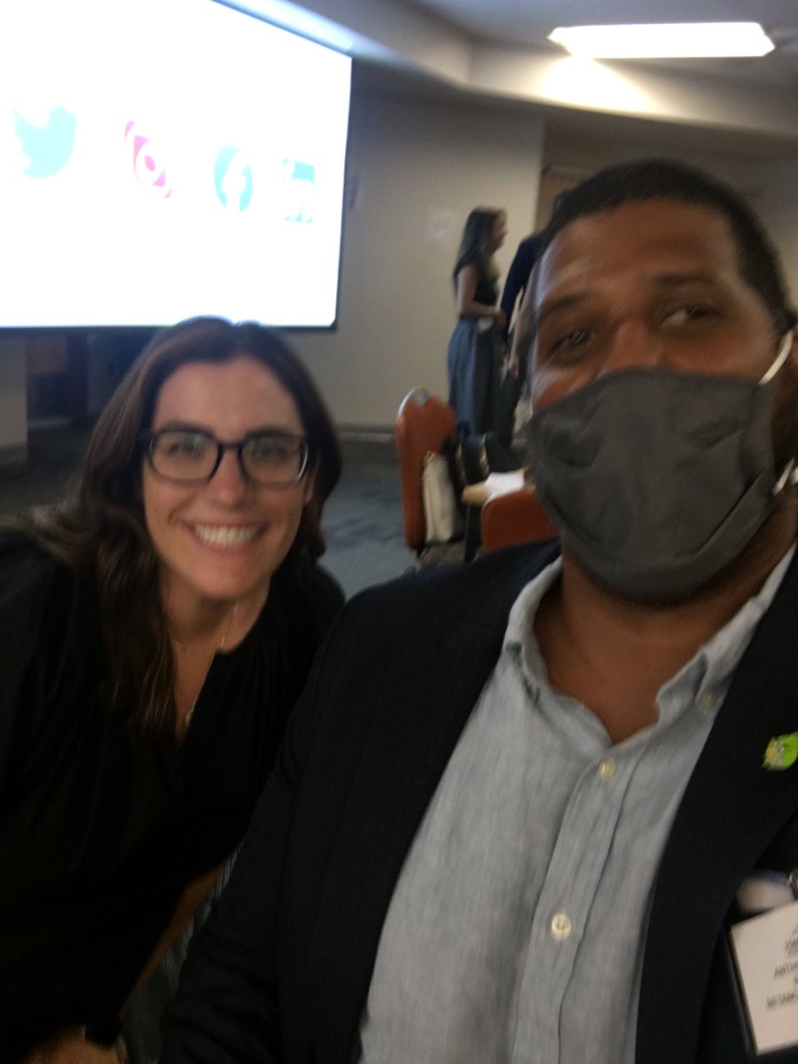 We’re preparing for the new year at #LeadershipInstitute 💚💙💚🤓<a href="/Hartford_Public/">Hartford Public Schools</a> <a href="/HartfordSuper/">Dr. Andraé Townsel</a>