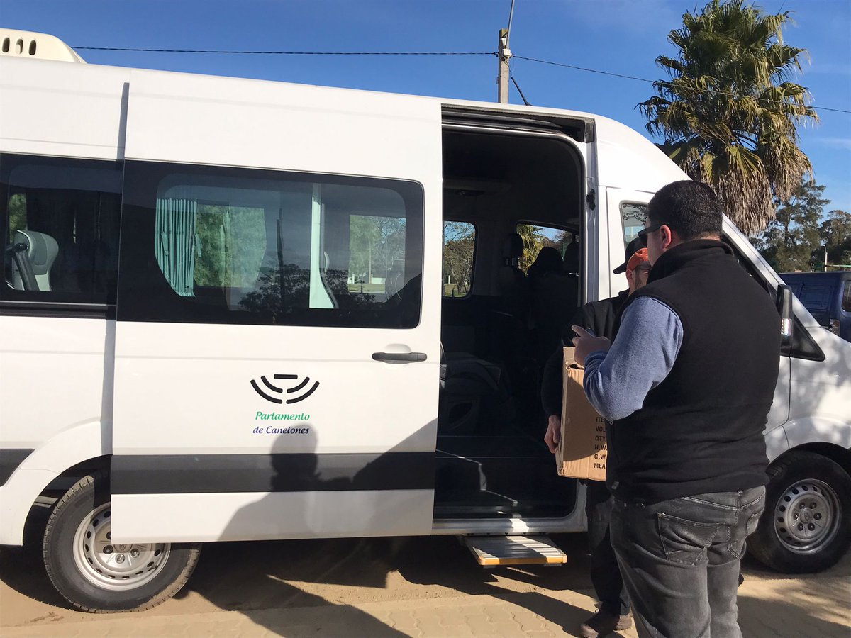 Complejo Cultural Politeama (@ccpoliteama) on Twitter photo Comienza la segunda etapa del Politeama en tu pueblo, proyecto con el cual vamos a recorrer los 30 municipios de Canelones junto al equipo del <a href="/CCPoliteama/">Complejo Cultural Politeama</a>. En este primer desembarco llegamos a Salinas donde actuará el #DúoCoames a las 19 hrs con entrada gratuita. Comienza la segunda etapa del Politeama en tu pueblo, proyecto con el cual vamos a recorrer los 30 municipios de Canelones junto al equipo del <a href="/CCPoliteama/">Complejo Cultural Politeama</a>. En este primer desembarco llegamos a Salinas donde actuará el #DúoCoames a las 19 hrs con entrada gratuita.