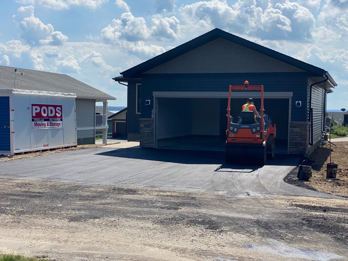 Waters Edge tweet media