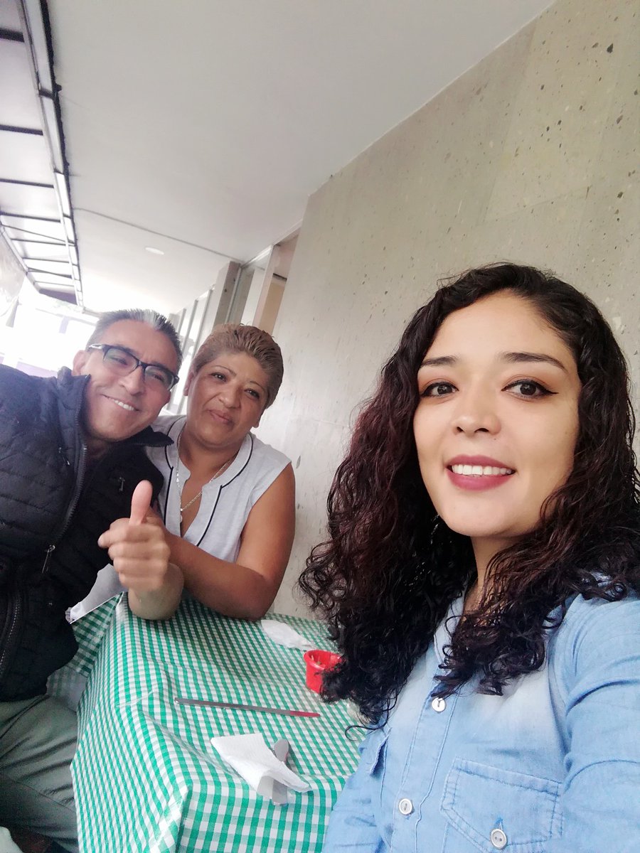 Cihua_chk's tweet photo. Feliz cumpleaños al hombre que más amo y admiro en la vida 🥳 #Papi #AmorInfinito #DonRober https://t.co/xc4Du4bfUs