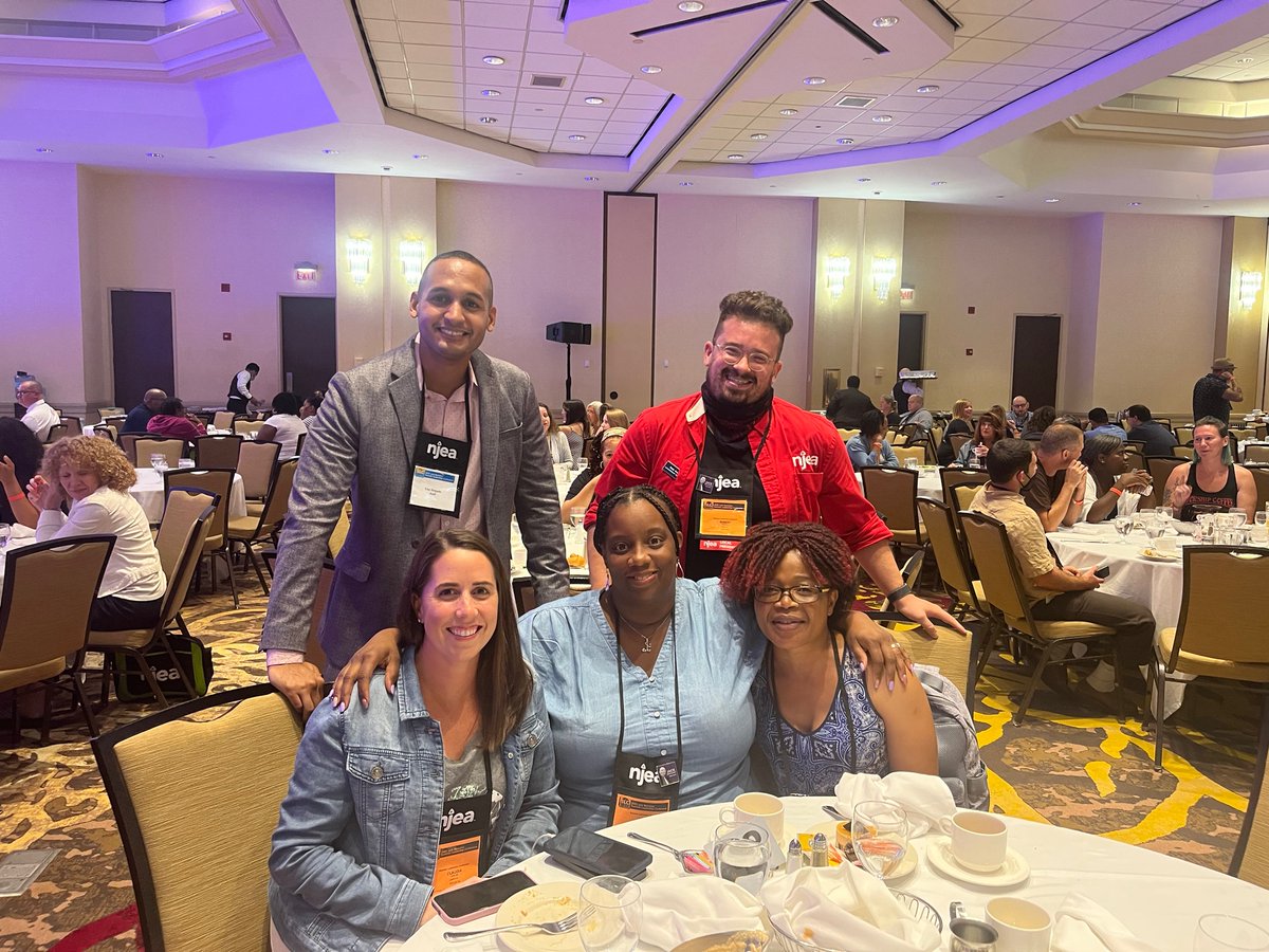 Summer Leadership Session 2-Always a great time learning with <a href="/NJEA/">NJEA</a> &amp; <a href="/LEASSN/">Linden Ed Assn.</a> colleagues! @EloyJDelgado