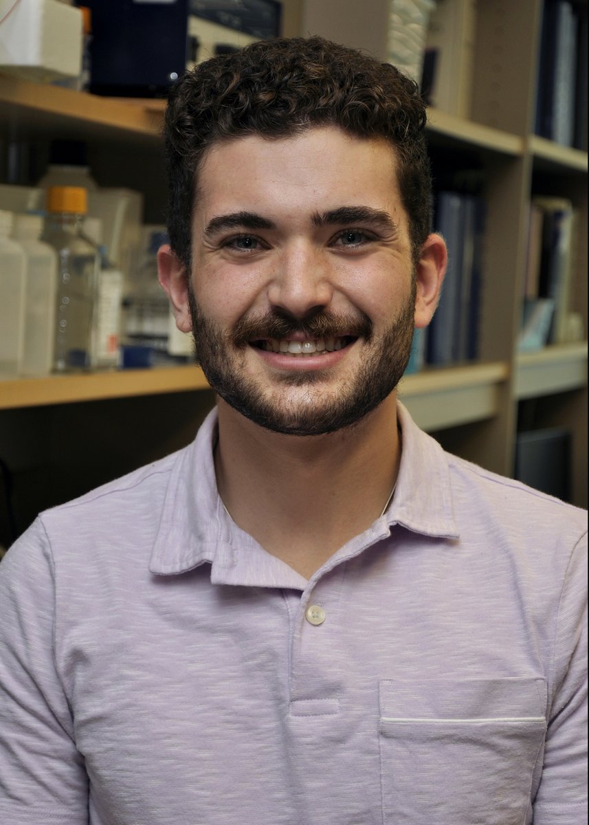 CU Anschutz Cancer Biology Graduate Program (@cucancerbio) on Twitter photo The T32 predoctoral appointees are <a href="/danireneeoc/">Daniela R. Ortiz Chavez</a> in the @jdegregori1 lab, <a href="/9ReganM9/">Regan Miller-Silos</a> in the <a href="/CraigTJordanLab/">Jordan Lab</a>, Morgan Fox in the <a href="/cittelly/">Diana Cittelly</a> lab (2/3) The T32 predoctoral appointees are <a href="/danireneeoc/">Daniela R. Ortiz Chavez</a> in the @jdegregori1 lab, <a href="/9ReganM9/">Regan Miller-Silos</a> in the <a href="/CraigTJordanLab/">Jordan Lab</a>, Morgan Fox in the <a href="/cittelly/">Diana Cittelly</a> lab (2/3)