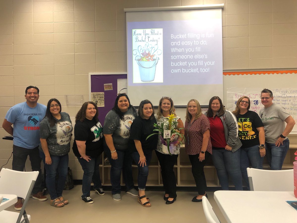 PISDMIDDLE's tweet photo. I love this Science Instructional Coaching Team! They are truly the best and leading the way! #PISDMSScience https://t.co/mBOh4Omeiz