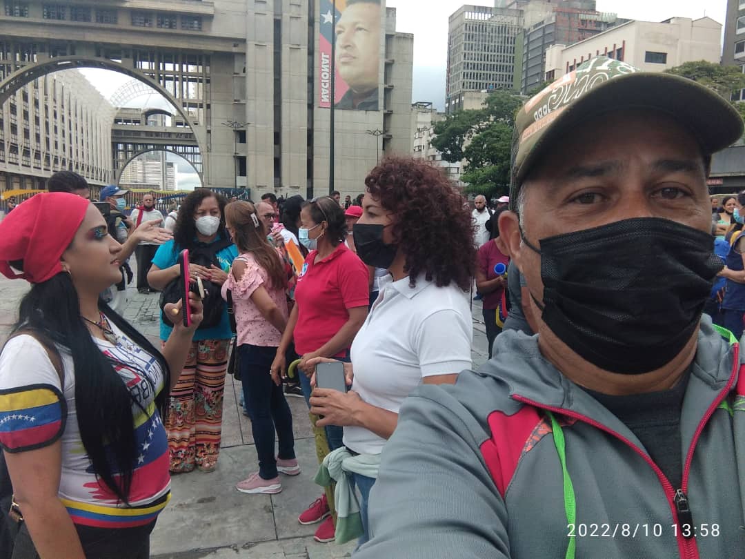 circuitoredoma's tweet photo. Sector Educativo apoya a nuestro presidente @NicolasMaduro, los Supervisores de la Parroquia Paraíso dicen presente @GestionInterZDC @SupervisionZedc @ZonaEducCaracas @MPPEDUCACION https://t.co/HNy8AXQjFP