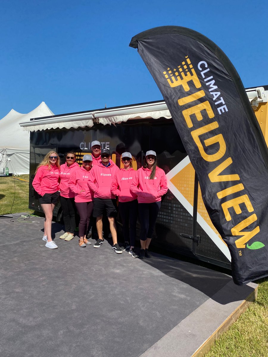 On Wednesday's we wear pink... 💁‍♀️

That's a wrap on #AgSmart22! Look out for our crew at the Great Ontario Yield Tour. Who knows what colour we might be in then 🤔#ONYield22