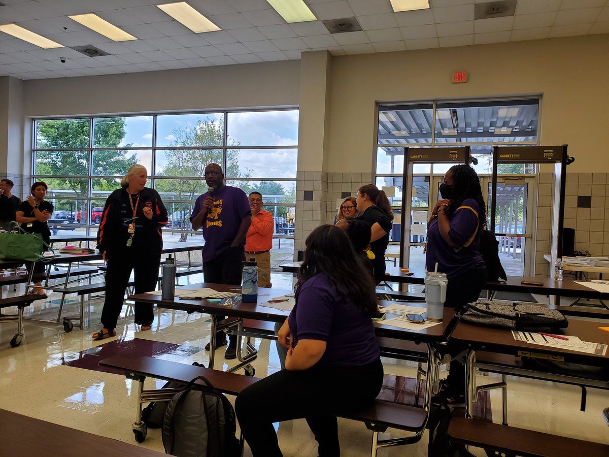 "We reassessed, reassessed, ...and it didn't work...YET! #STEMchallenge
<a href="/AISD_MSScience/">Aldine_MSScience</a> <a href="/LewisMS_AISD/">Lewis Middle School</a>