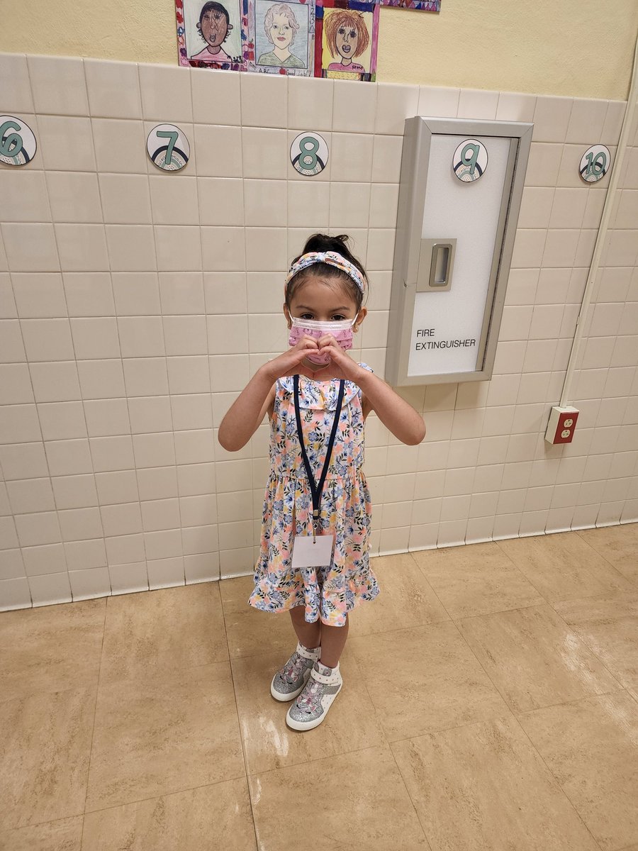 RCE_Mustangs's tweet photo. We had the best 1st day ever! #MultilingualMustangs #DifferenceMakers #MustangPride https://t.co/bYJWIMQ18t