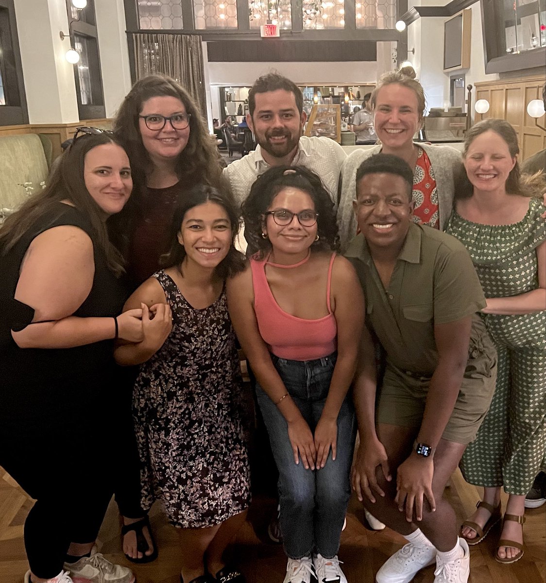 mingome's tweet image. Aside from the mess detailed elsewhere, #ASA2022 @ASAnews was such a good reset. I haven’t laughed, loved, or learned harder in a minute. Grateful for existing community and for its expansion. #SocAF

My highlight reel…

Reuniting with some of the ithaca day ones+*