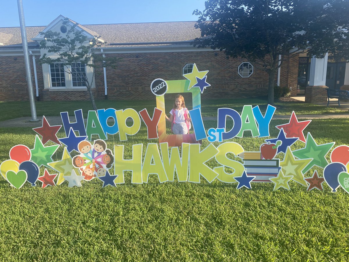 MrsSuttonFocus's tweet image. My very own Hampton Oaks’ Hawk had the most wonderful first day! @HamptonOaksElem @SCPSchools
