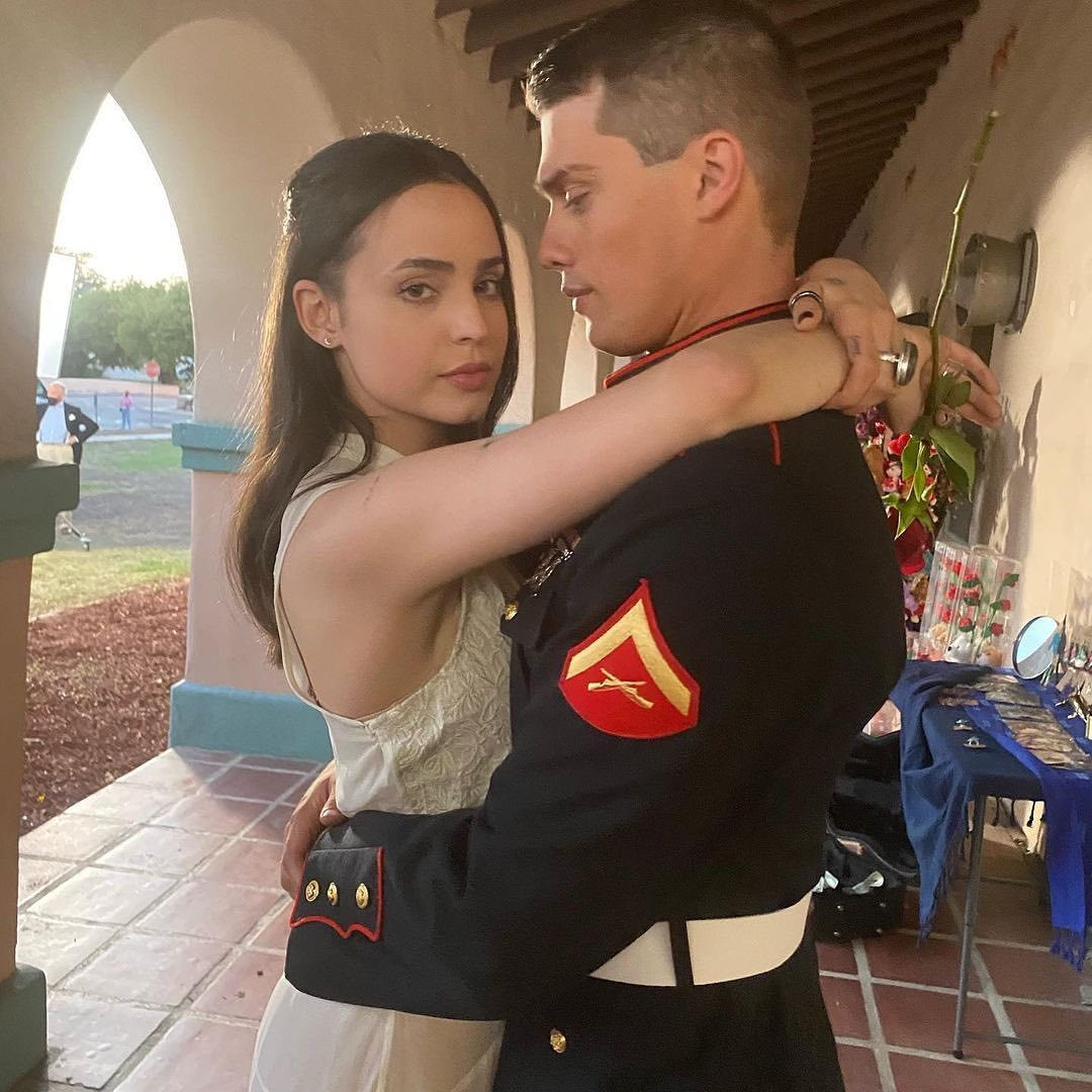 enews's tweet photo. Sofia Carson and Nick Galitzine have our 💜 hearts. (📷: Instagram) https://t.co/e7dxlWYXYi