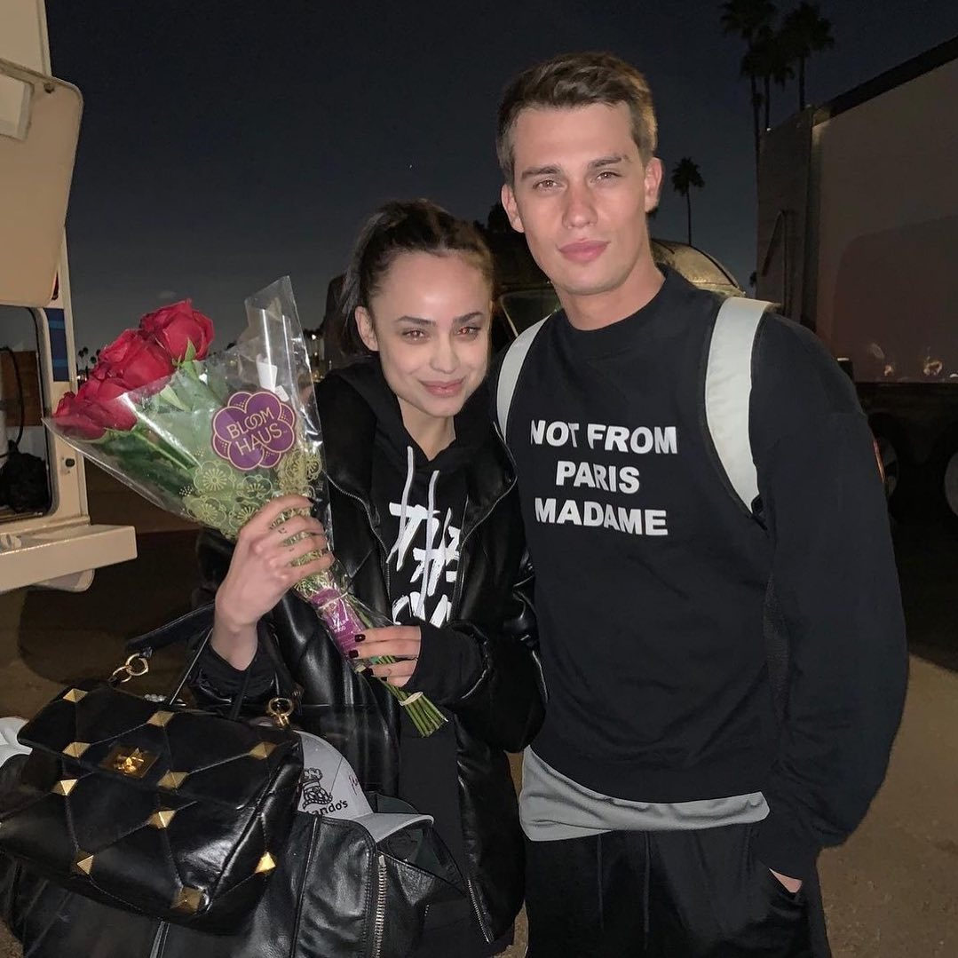 enews's tweet photo. Sofia Carson and Nick Galitzine have our 💜 hearts. (📷: Instagram) https://t.co/e7dxlWYXYi