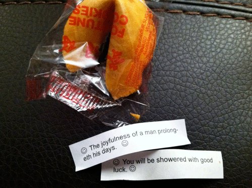 davidlee's tweet image. My Dad is the 1st founder I knew. He invented the fully automated fortune cookie machine in the '80s.
His trademark was a smile on the fortune. He's not a billionaire but he brought smiles to millions.