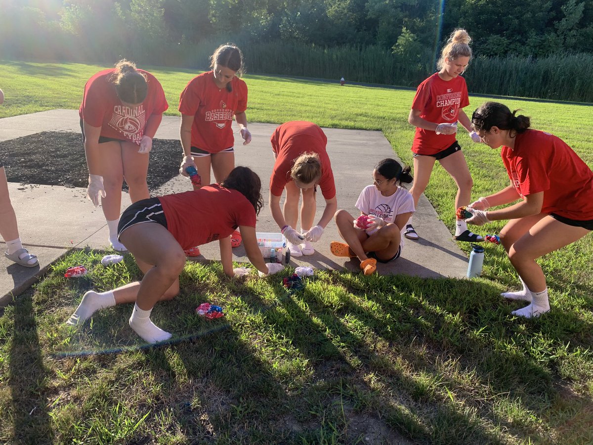 10 sleeps! Worked hard and ended practice a few early to do some tie dye bonding ♥️🏐🖤