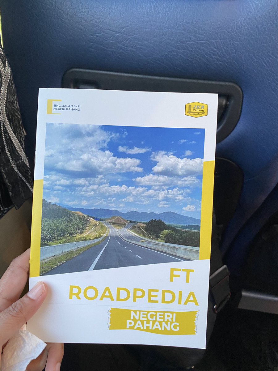 cHuNa8575's tweet photo. First pitstop pagi ni 😍 Bentong!
#FTroadpedia
#FTroadpediaZonTimur
#RakanKKR
#InfraRakyat
#KeluargaMalaysia https://t.co/4iFOcFLlu7