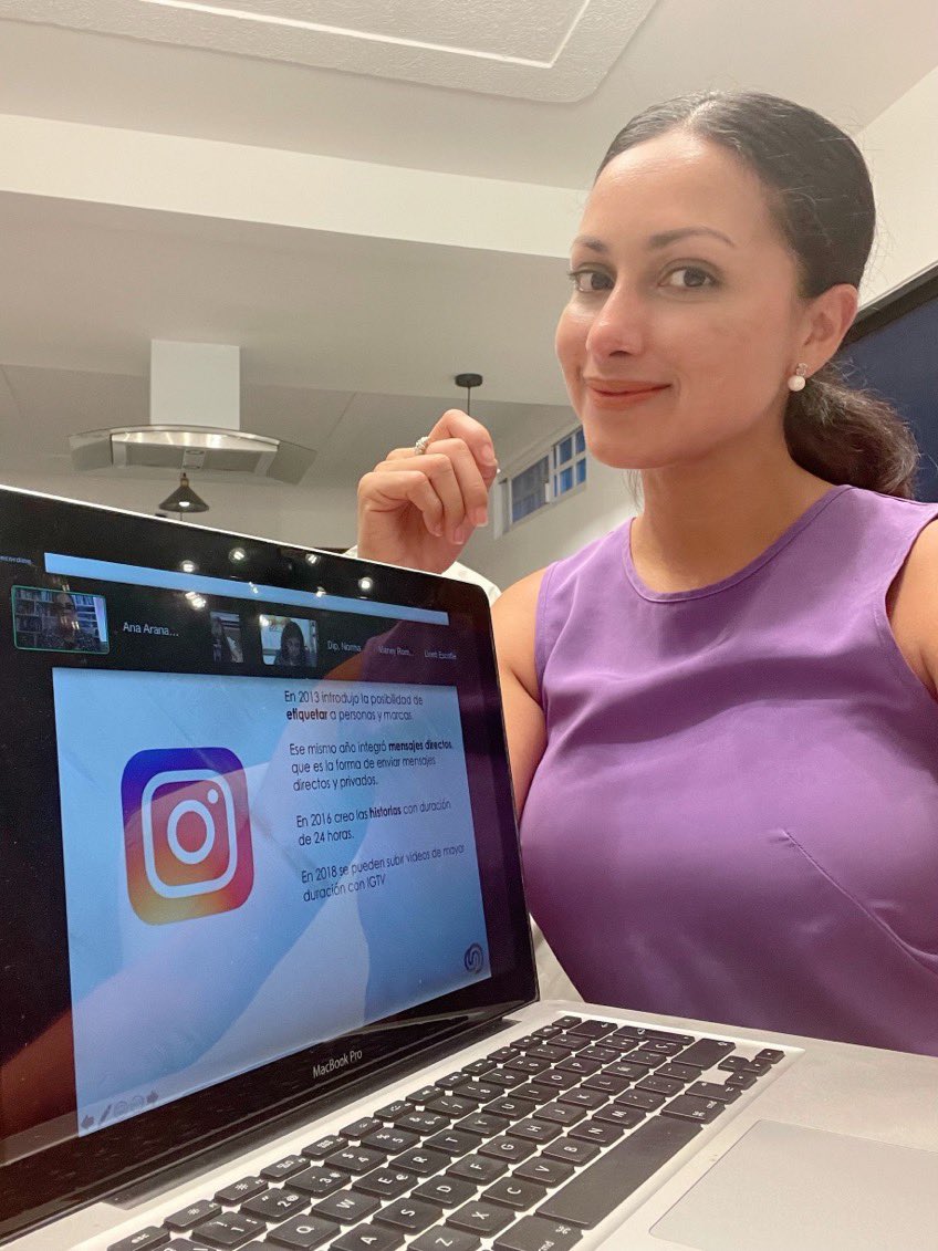 AnaAranaM's tweet image. Estoy en una capacitación del @OnmpriNacional NACIONAL que ha sido de mis favoritas, con la Dra. @AnnaLauraMont 👉🏼 Instagram, la red que persuade con la vista. 

En donde por cierto salí en la presentación 😁🙌🏻

#JuntasPorMéxico #EmpoderANDO