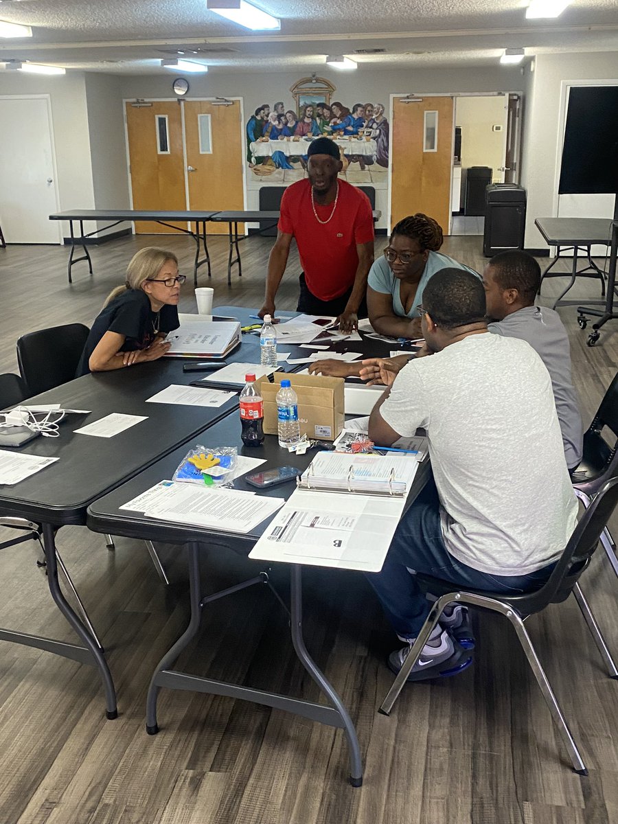 CRL_Principal's tweet photo. Team building &amp; prepping for Monday🥰 This team &amp; their passion is incredible - I am truly blessed @CES_Schools_Inc #crossroadschristianschools #creatingravingfans #lakelandschools #privateschool https://t.co/aHhLjnTKDm