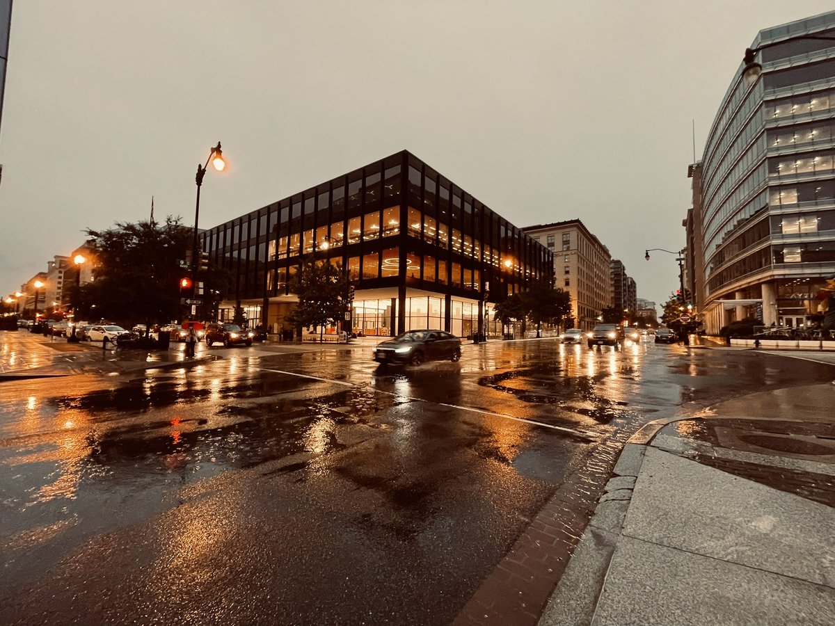 dcpl's tweet photo. That’s a wrap for @dcpunkarchive shows! Thank you for (3) amazing shows and 6 amazing bands! Till next time. 🎸❤️🎤 #DCPunkArchive https://t.co/D9YAmO0hCo