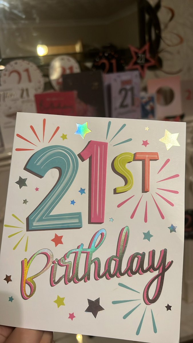 CSWSteph's tweet photo. Lovely card from all the staff and patients on Dovedale 🥹 love my job! @JessleachGMMH #GMMH #AFS https://t.co/hSsfDD1lbX