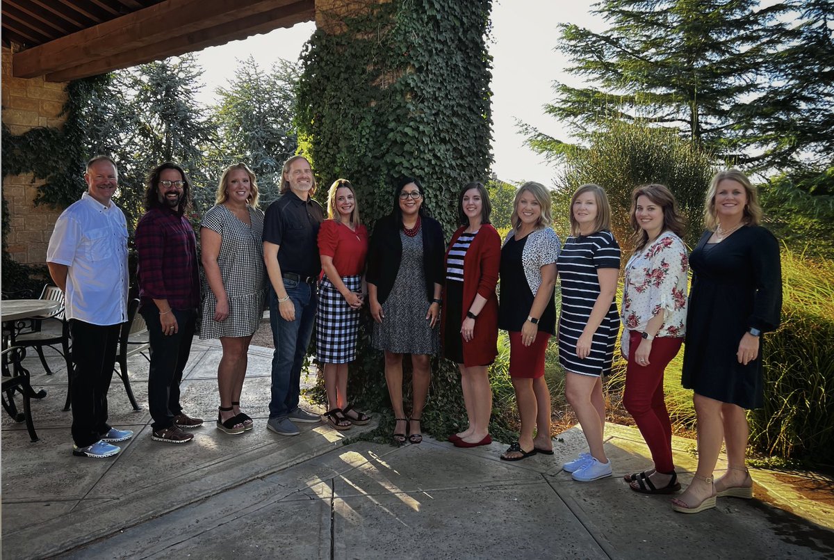 cbrookemcdowell's tweet photo. Thankful for this incredible team! ๐ Lots of hard work, brain power, collaboration...and quite a few laughs are shared between us all. #DigitalLearningTeam #LCPfamily https://t.co/DY8OA8jhUL