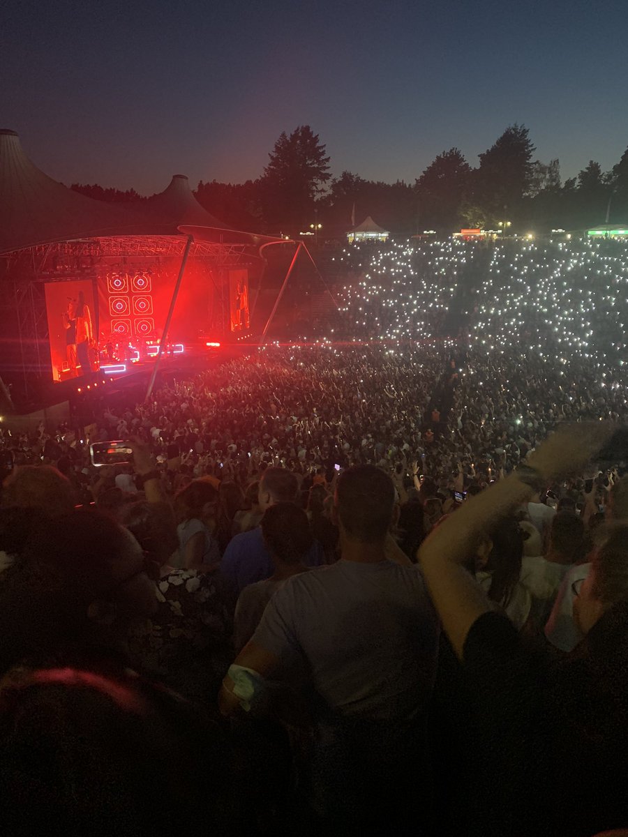 Speed Konzert nach zwei Jahren warten. Es war großartig.